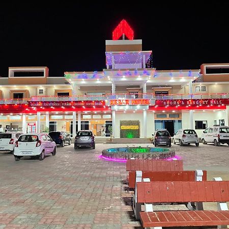 Kesar Hotel Viramgam 외부 사진