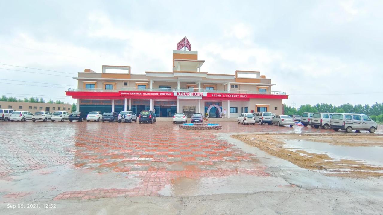 Kesar Hotel Viramgam 외부 사진