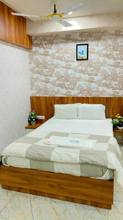 Kesar Hotel Viramgam 외부 사진