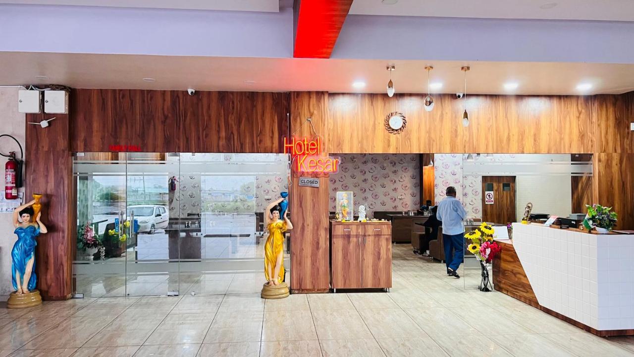 Kesar Hotel Viramgam 외부 사진